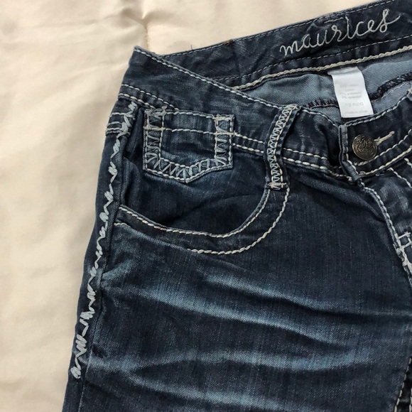 Maurice’s Bootcut Jeans - Picture 5 of 6